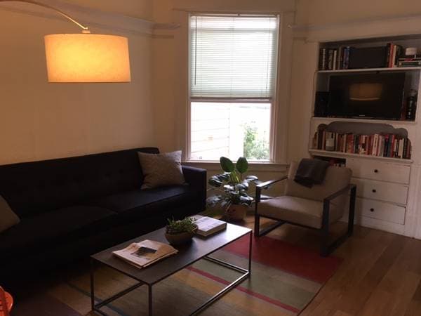 1BR/1BA Apartment · San Francisco photo 1