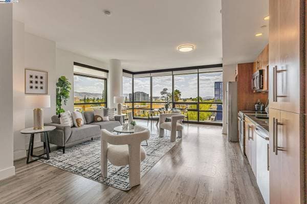 1BR/1BA Condo on N Almaden Blvd · San Jose photo 1