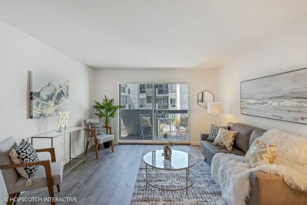 1BR/1BA Condo on Pearl St Apt 223 · Oakland photo 2