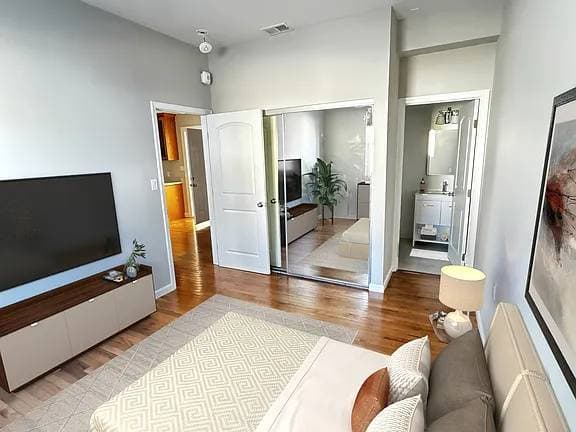 1BR/1BA Apartment · San Francisco photo 1