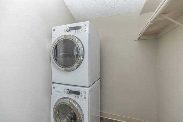 1BR/1BA Apartment on Contra Costa Boulevard · Pleasant Hill photo 5
