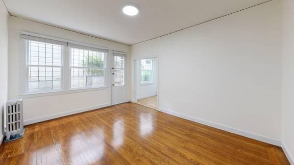2BR/1BA Apartment on Duboce Avenue · San Francisco photo 1