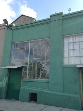 1BR/1BA Loft on San Leandro Street · Oakland photo 1