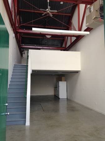 1BR/1BA Loft on San Leandro Street · Oakland photo 3