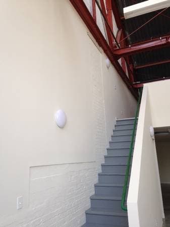 1BR/1BA Loft on San Leandro Street · Oakland photo 5