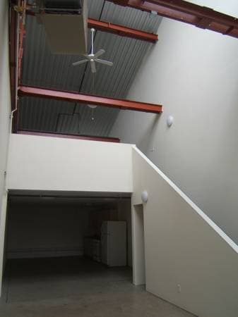 1BR/1BA Loft on San Leandro Street · Oakland photo 2