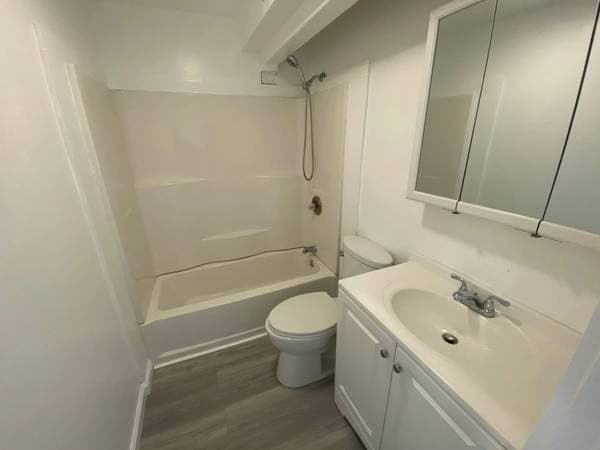 1BR/1BA Apartment on 41st Avenue Unit · Oakland photo 1