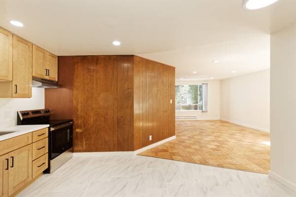 1BR/1BA Apartment · Oakland photo 1