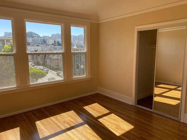 2BR/1BA Apartment · San Francisco photo 5