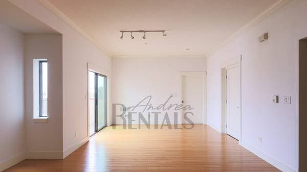 1BR/1BA Condo on 48th St · Oakland photo 1