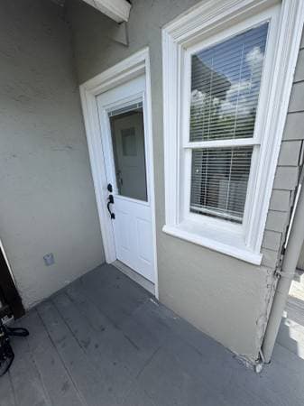 2BR/1BA Apartment · Petaluma photo 2