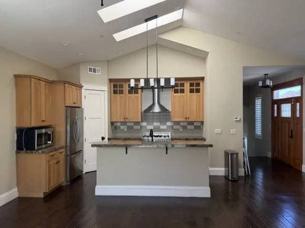 1BR/1BA Single Family House on Par Ave · Los Altos photo 1