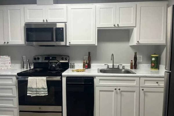 1BR/1BA Apartment on Lewelling Blvd · San Lorenzo photo 1