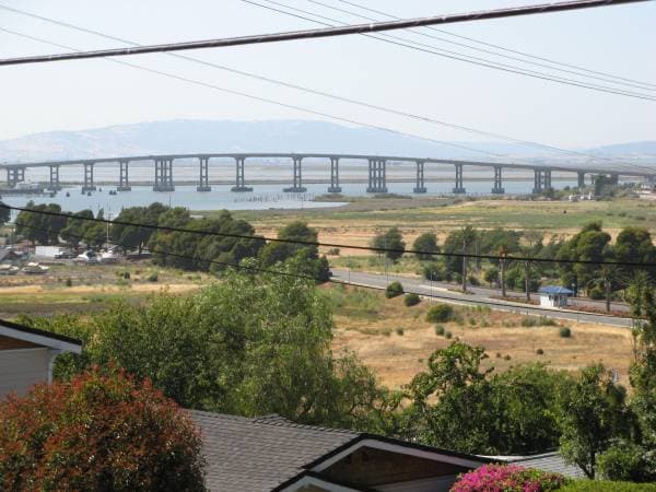 0BR/1BA Duplex · Vallejo photo 2