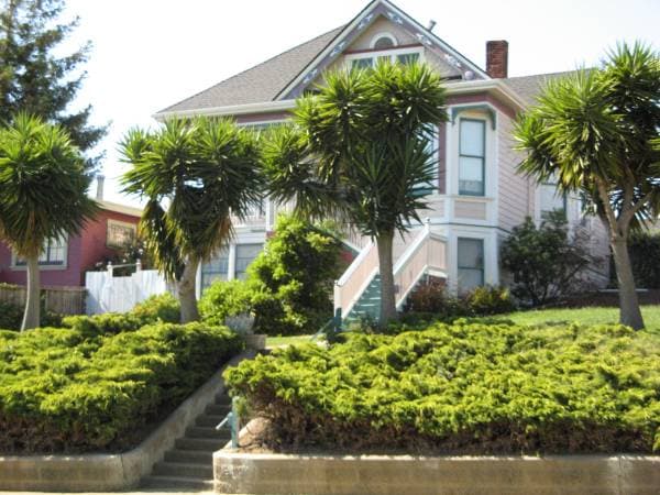 0BR/1BA Duplex · Vallejo photo 5