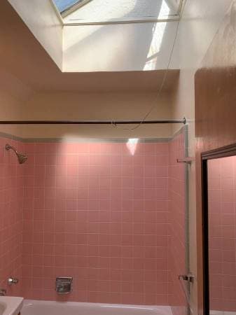 1BR/1BA Apartment on 12th Avenue · San Francisco photo 1
