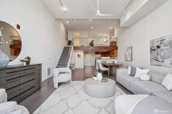 1BR/2BA Loft on Bryant St · San Francisco photo 2