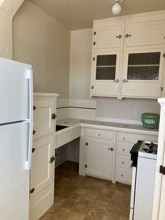 0BR/1BA Apartment · Oakland photo 5