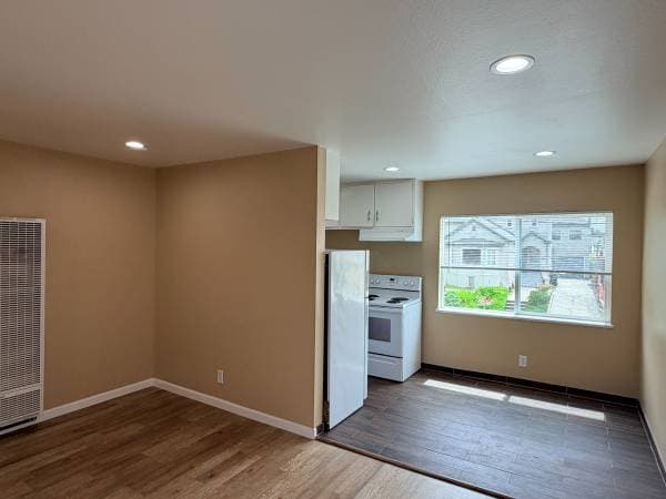 1BR/1BA Apartment on Warwick Ave · Oakland photo 2