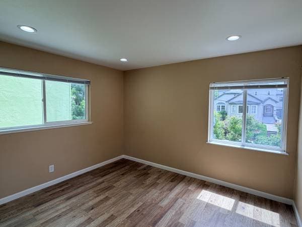 1BR/1BA Apartment on Warwick Ave · Oakland photo 5