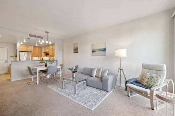 1BR/1BA Condo on El Camino Real · San Francisco photo 1