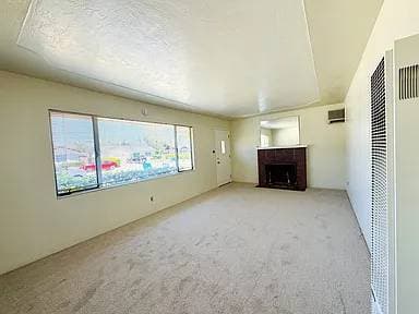 Apartments on La Sierra Way · Gilroy photo 4