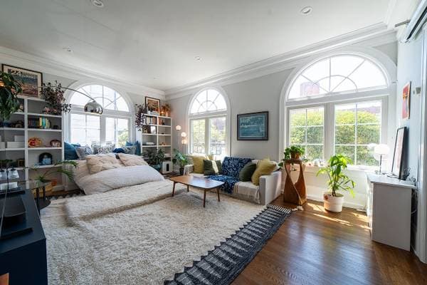 2BR/1BA Apartment · San Francisco photo 2