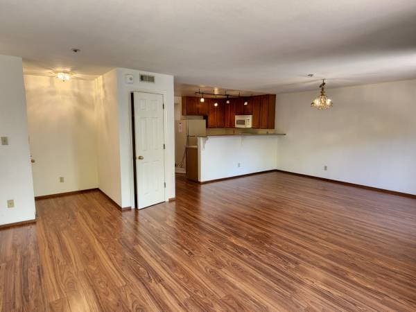 2BR/1BA Apartment on Sacramento St · San Francisco photo 4