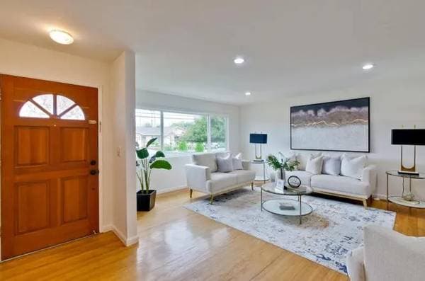 2BR/2BA Single Family House on W Rincon Ave · Campbell photo 2