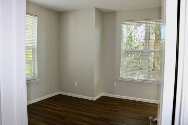 2BR/2BA Apartment on Round Barn Blvd · Santa Rosa photo 3