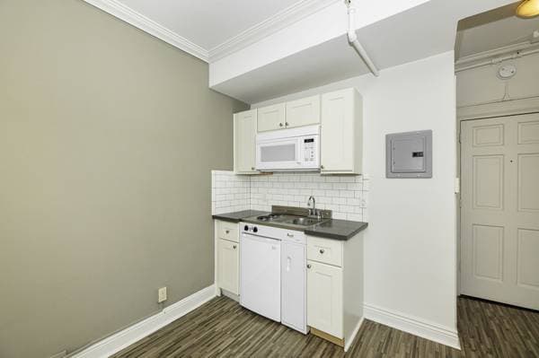 0BR/1BA Apartment on Taylor Street · San Francisco photo 5