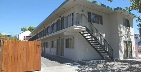 1BR/1BA Apartment on San Pablo · Berkeley photo 1