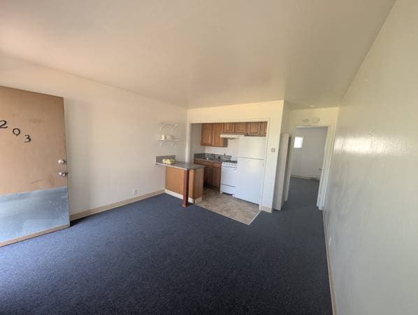1BR/1BA Apartment on San Pablo · Berkeley photo 2