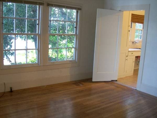1BR/1BA Apartment on Piedmont Ave · Berkeley photo 4