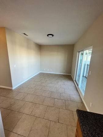 2BR/2BA Duplex · San Francisco photo 2