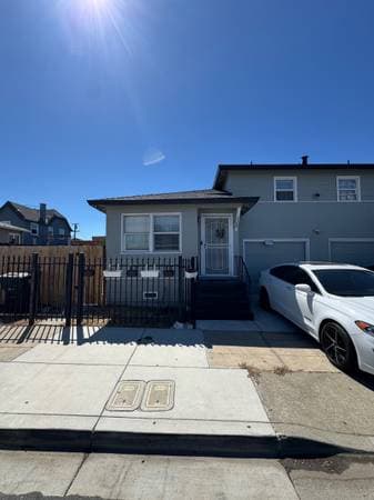 1BR/1BA Duplex on Somers St · Pittsburg photo 1