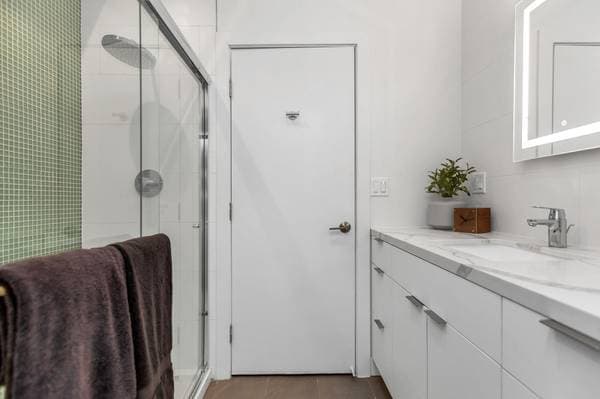 1BR/1BA Apartment on Golden Gate · San Francisco photo 2