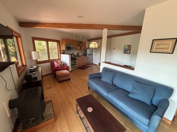 1BR/1BA Single Family House · Woodacre photo 3