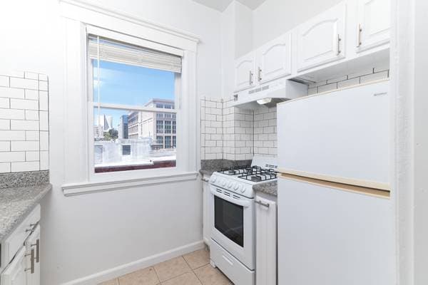 0BR/1BA Apartment on O'Farrell · San Francisco photo 5