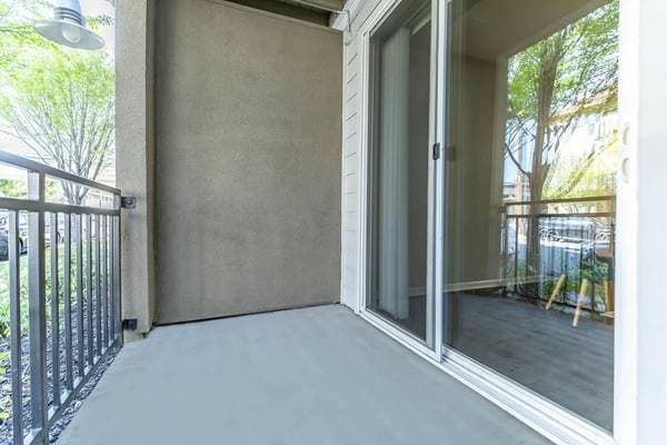 1BR/1BA Apartment on Schmidt Lane · El Cerrito photo 5