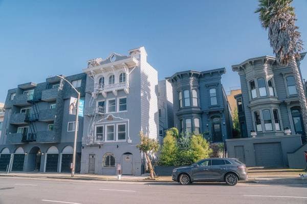 2BR/2BA Apartment · San Francisco photo 1