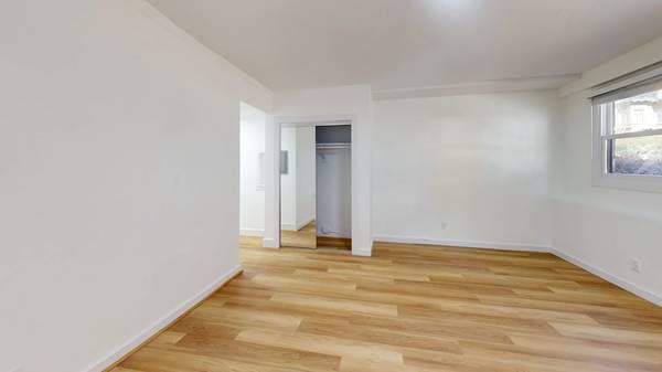 0BR/1BA Apartment on Washington St · San Francisco photo 5