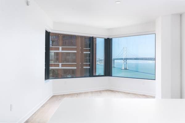 1BR/1BA Condo · San Francisco photo 4