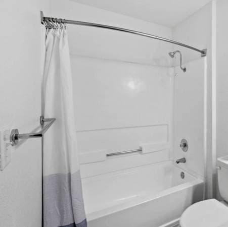 2BR/2BA Apartment on Porter St · Vallejo photo 1