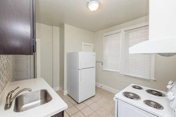 2BR/1BA Apartment on 11th Street · San Francisco photo 3