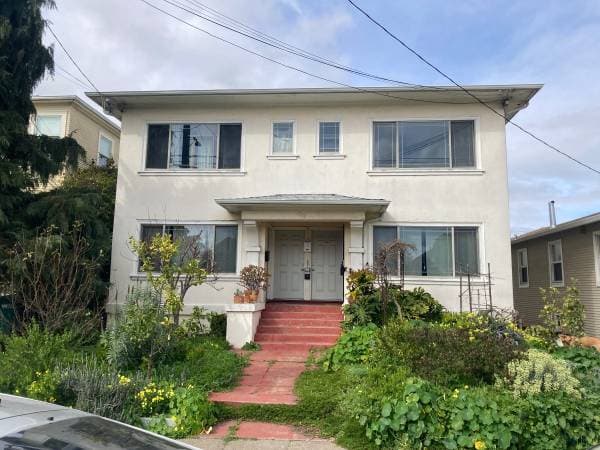 1BR/1BA Other · Oakland photo 1