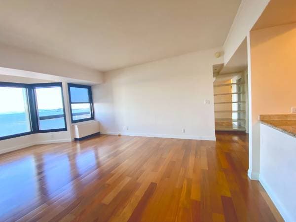 1BR/1BA Condo on Christie Ave · Emeryville photo 2