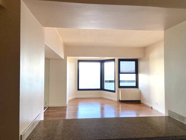 1BR/1BA Condo on Christie Ave · Emeryville photo 4