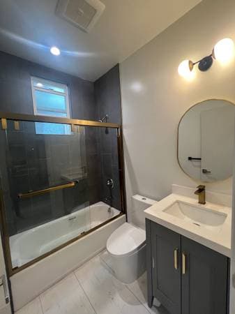 2BR/2BA Apartment on Geary Blvd · San Francisco photo 3