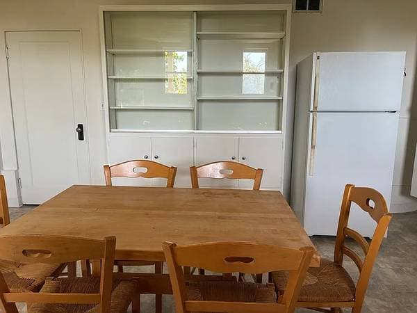 2BR/1BA Apartment on Morris Court · Santa Rosa photo 3